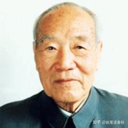 侯鏡如|侯鏡如：曾是國軍中將軍長，87歲官至副國級，兒子成著名物理學。